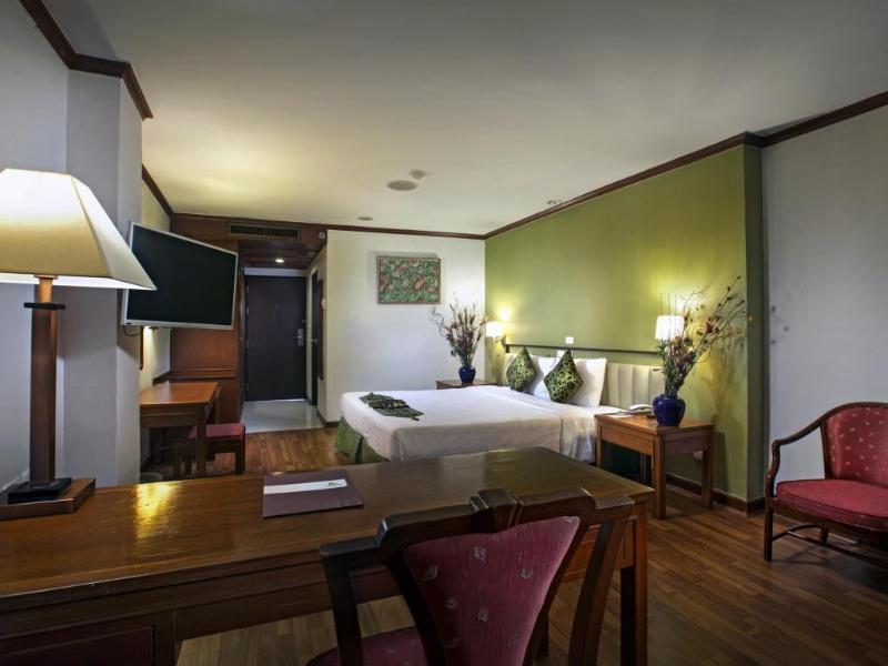 Hotel Arawana Express Phromphong Bangkok Esterno foto